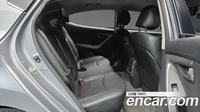 Hyundai Avante 2013 thumb 12