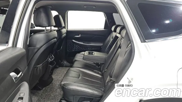 Hyundai Santa Fe 2018 thumb 12