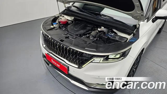 Kia Carnival 2022 thumb 6