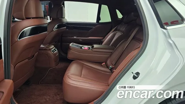Genesis G90 2023 thumb 12