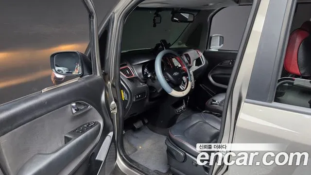 Kia Ray 2014 thumb 10