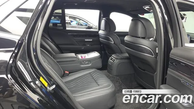 Genesis G90 2024 thumb 12