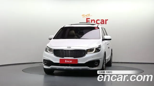 Kia Carnival 2017 thumb 3