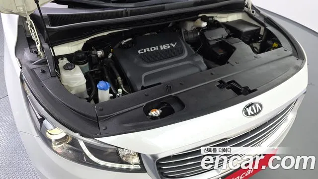 Kia Carnival 2017 thumb 6