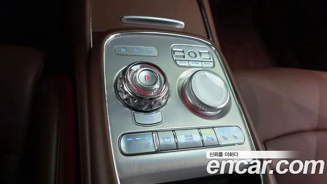 Genesis G90 2022 thumb 9