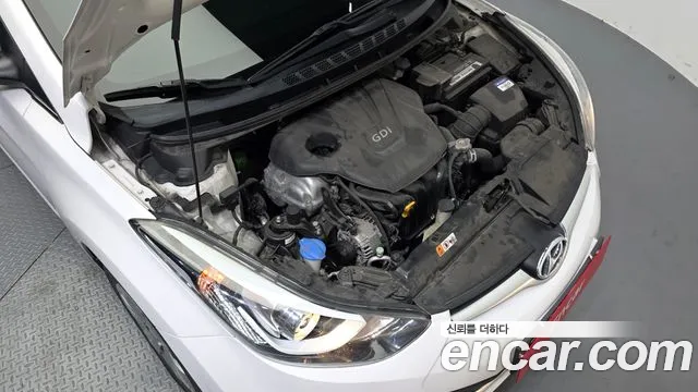 Hyundai Avante 2015 thumb 6
