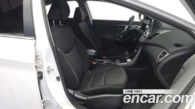 Hyundai Avante 2015 thumb 11