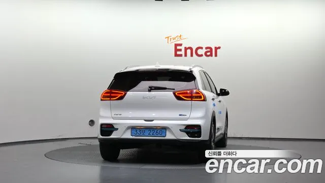 Kia Niro 2021 thumb 4