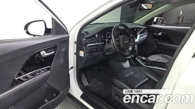 Kia Niro 2021 thumb 10