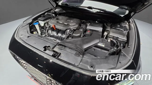 Hyundai Grandeur 2017 thumb 6