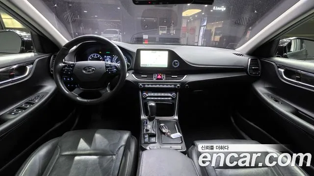 Hyundai Grandeur 2017 thumb 7