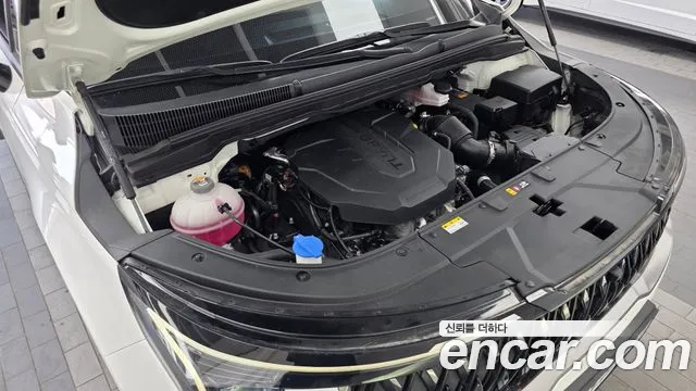 Kia Carnival 2024 thumb 6