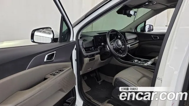 Kia Carnival 2024 thumb 10