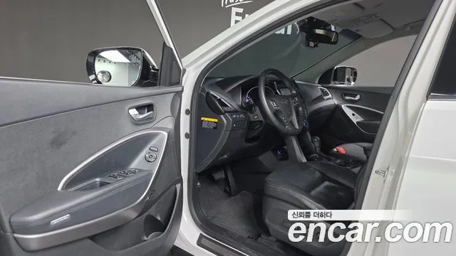 Hyundai Santa Fe 2012 thumb 10
