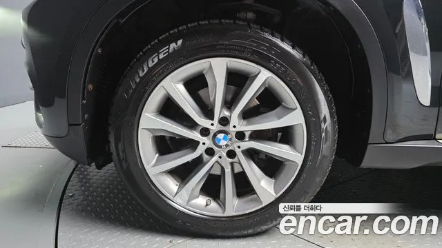BMW X6 2015 thumb 5