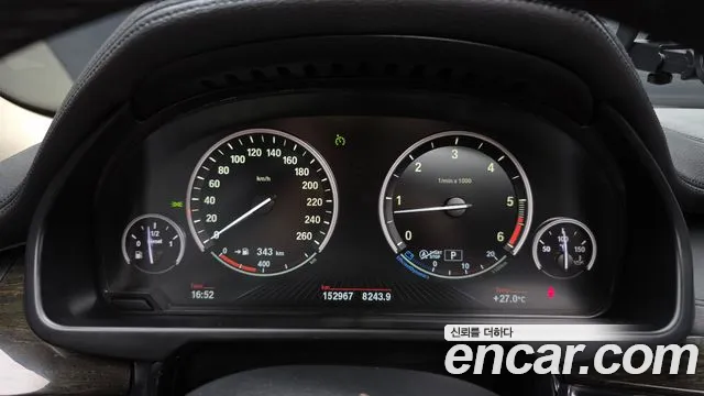 BMW X6 2015 thumb 8