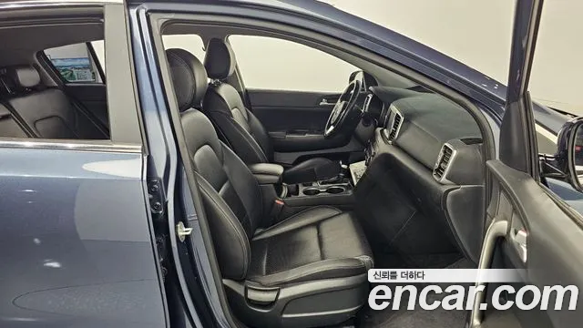 Kia Sportage 2016 thumb 10