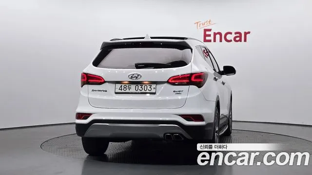 Hyundai Santa Fe 2015 thumb 3
