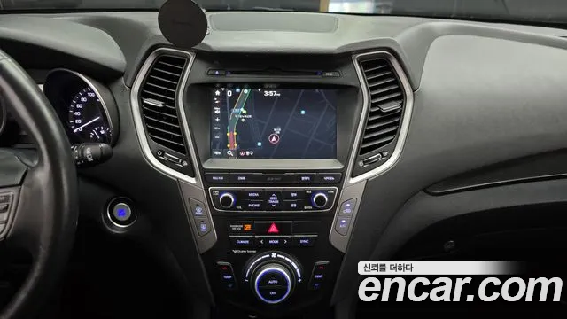 Hyundai Santa Fe 2015 thumb 12
