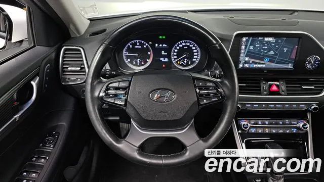 Hyundai Grandeur 2018 thumb 12