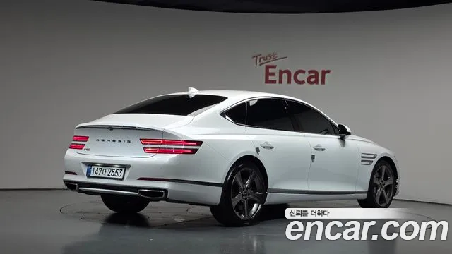 Genesis G80 2021 thumb 2