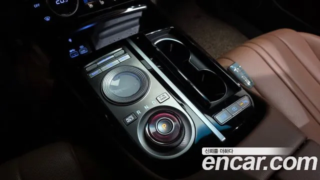 Genesis G80 2021 thumb 9