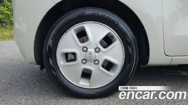Kia Ray 2013 thumb 5