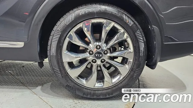 Kia Sorento 2019 thumb 4