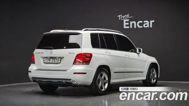 Mercedes-Benz GLK-Class 2014 thumb 2