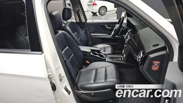 Mercedes-Benz GLK-Class 2014 thumb 10