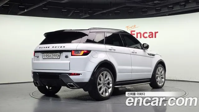 Land Rover Range Rover Evoque 2016 thumb 2