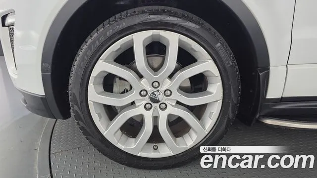 Land Rover Range Rover Evoque 2016 thumb 5