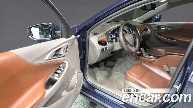 ChevroletGMDaewoo Malibu 2017 thumb 10