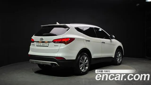 Hyundai Santa Fe 2014 thumb 2