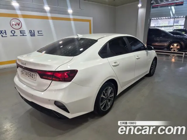 Kia K3 2022 thumb 4