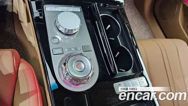 Genesis G80 2025 thumb 8
