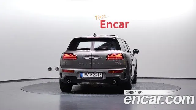 MINI Clubman 2020 thumb 3
