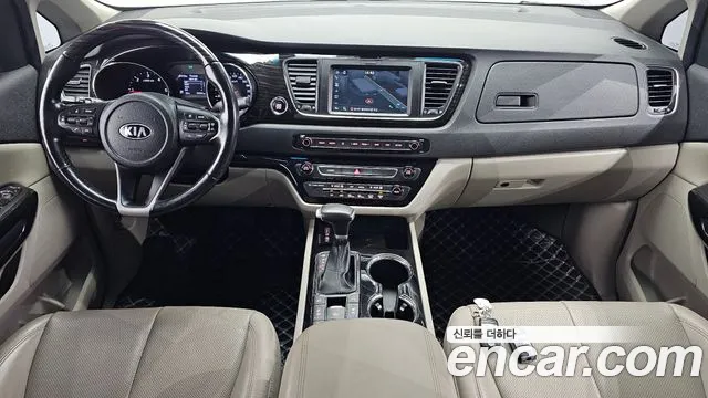 Kia Carnival 2020 thumb 7