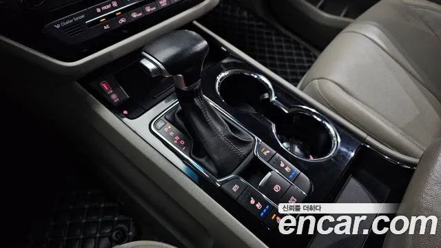 Kia Carnival 2020 thumb 9