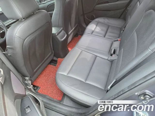 Hyundai Avante 2017 thumb 10