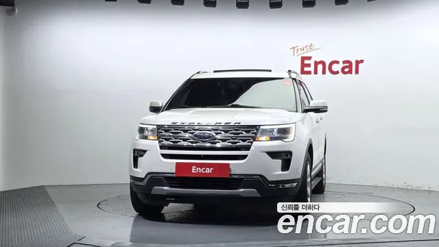 Ford Explorer 2019 thumb 3