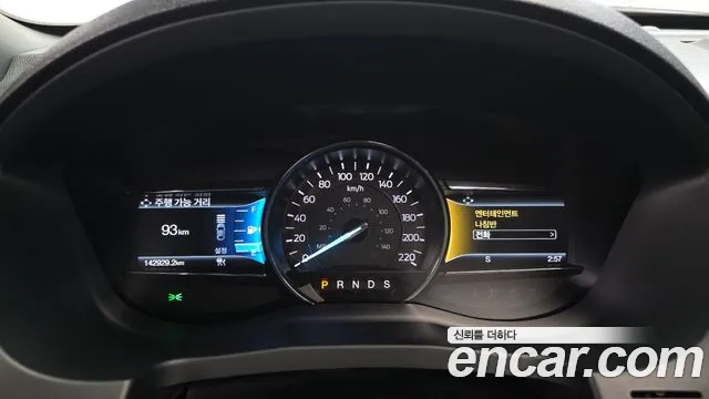 Ford Explorer 2019 thumb 8