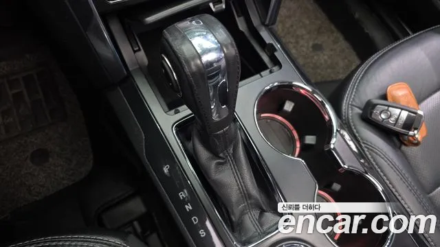 Ford Explorer 2019 thumb 9