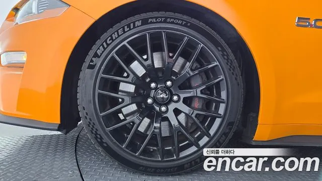 Ford Mustang Mach-E 2018 thumb 5
