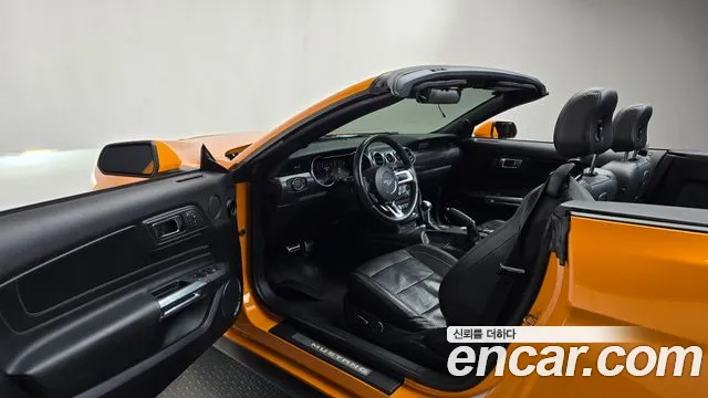 Ford Mustang Mach-E 2018 thumb 10