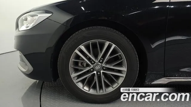 Hyundai Grandeur 2018 thumb 5