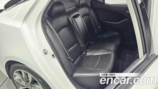 Kia K5 2014 thumb 11