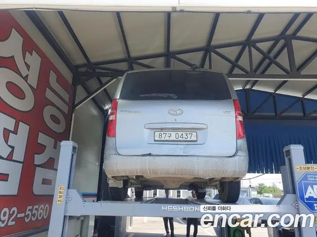Hyundai Starex 2018 thumb 2