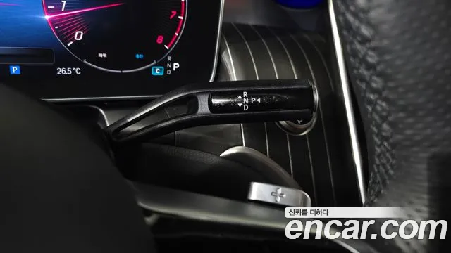 Mercedes-Benz GLC 2024 thumb 9