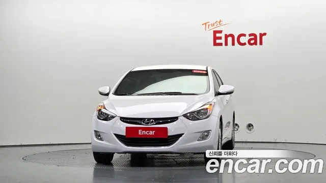 Hyundai Avante 2013 thumb 2